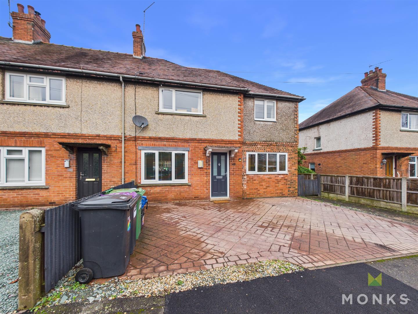 46 Shrubbery Gardens, Shrewsbury, SY4 5BZ For Sale